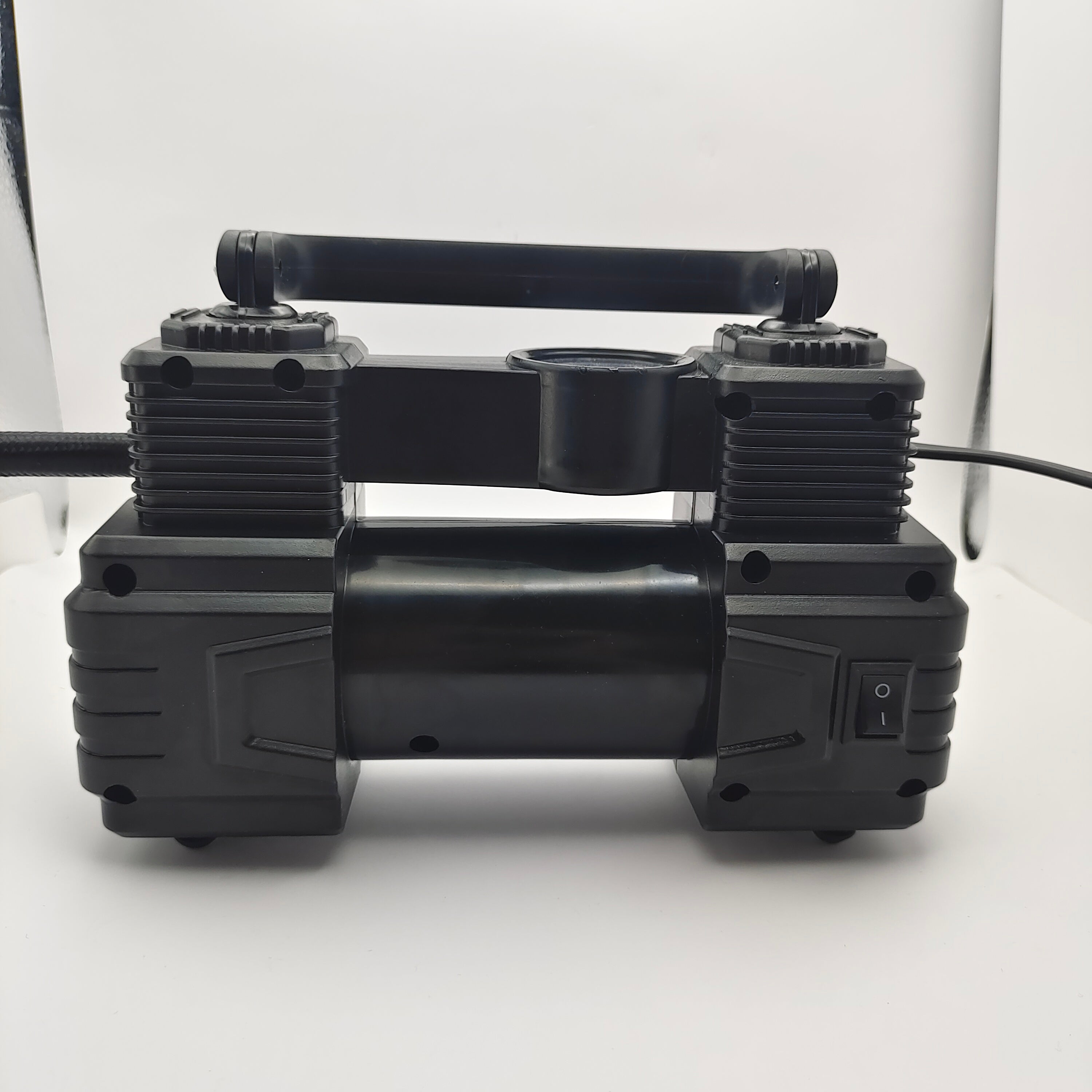 12V Car Air Compressor Pump Tyre Deflator Inflator 120PSI Portable 4WD Truck AU