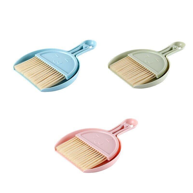Mini Desktop Sweep Cleaning Brush Keyboard Brush Small Broom Dustpan Set - Green